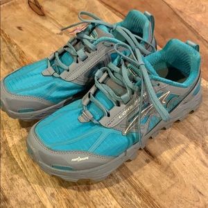 Altra Lone Peak 4 Trail Running Shoes